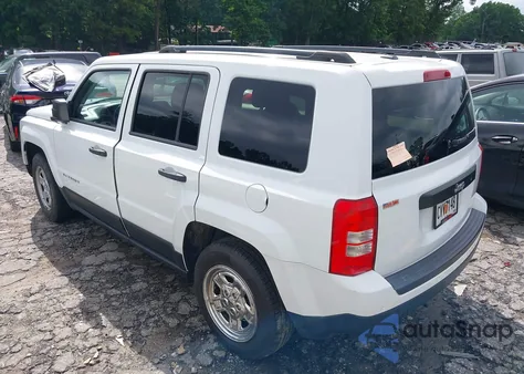 2015 Jeep Patriot Sport из США, поврежденный, VIN 1C4NJPBA3FD389865